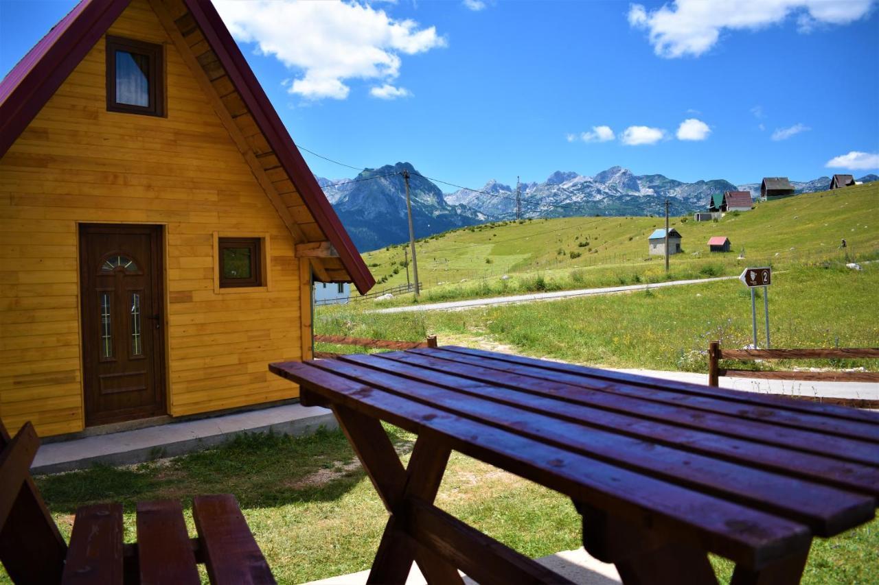 Деревянный коттедж Durmitor View