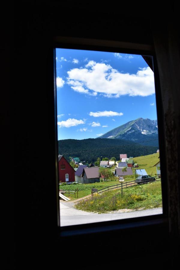 Дерев'яний котедж Durmitor View